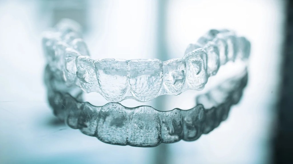 Invisalign: The Do’s &&nbsp;Don’ts